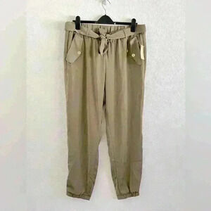 Michael Kors Women’s Safari Green Dress Pants Size Extra Large